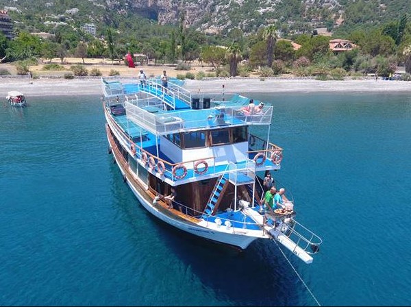 Mavinin Kalbine Yolculuk! 🛥️🌊